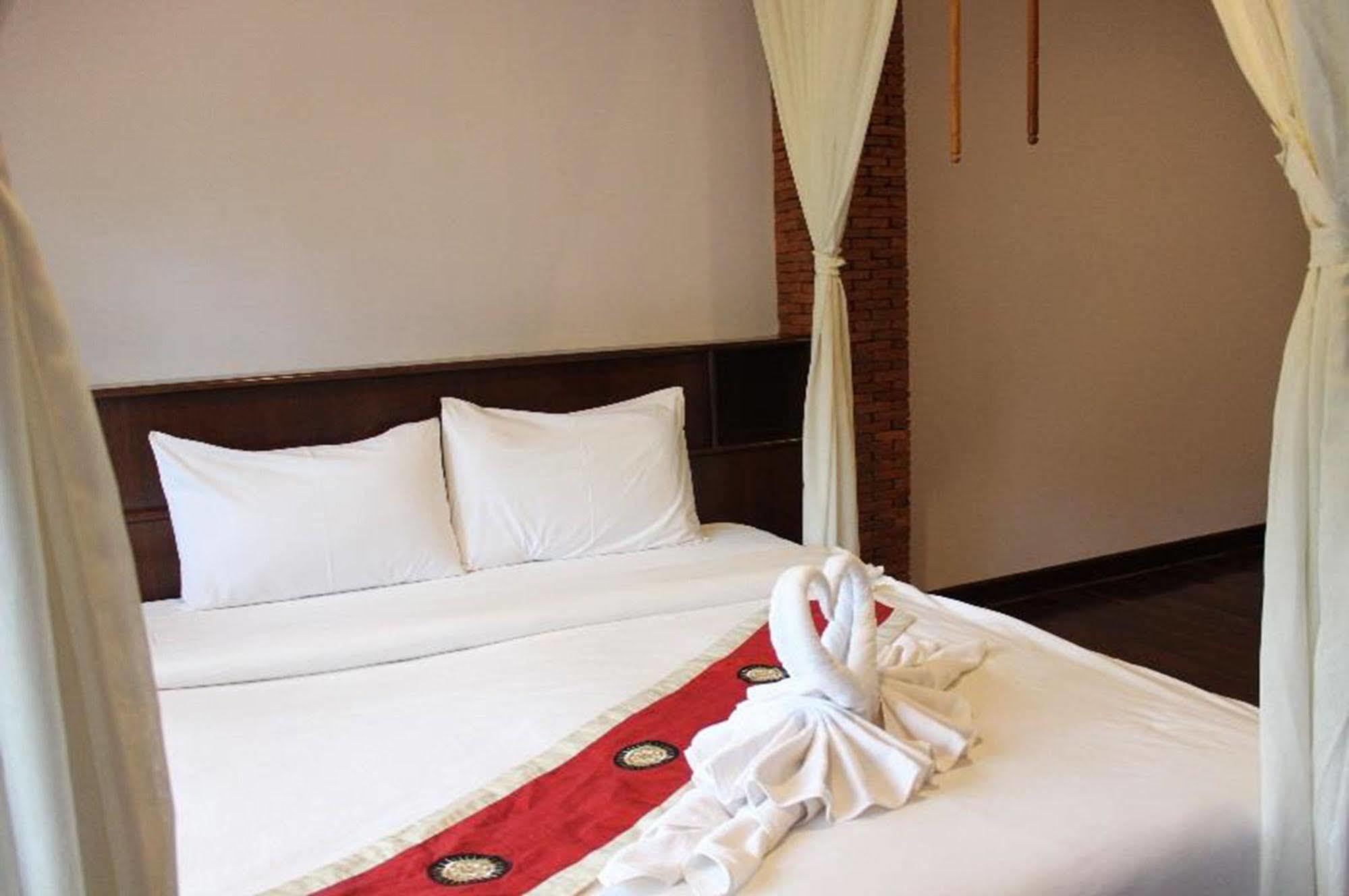 Boom Boom Beach Resort Chanthaburi Exterior foto